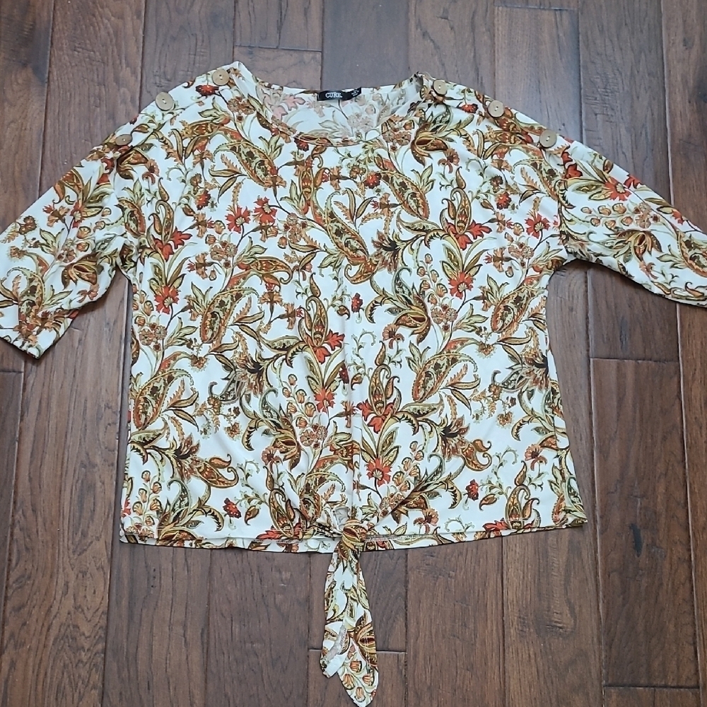 Cure Floral Paisley Top with Tie Front & Button Detail on the Sleeves size 3XL